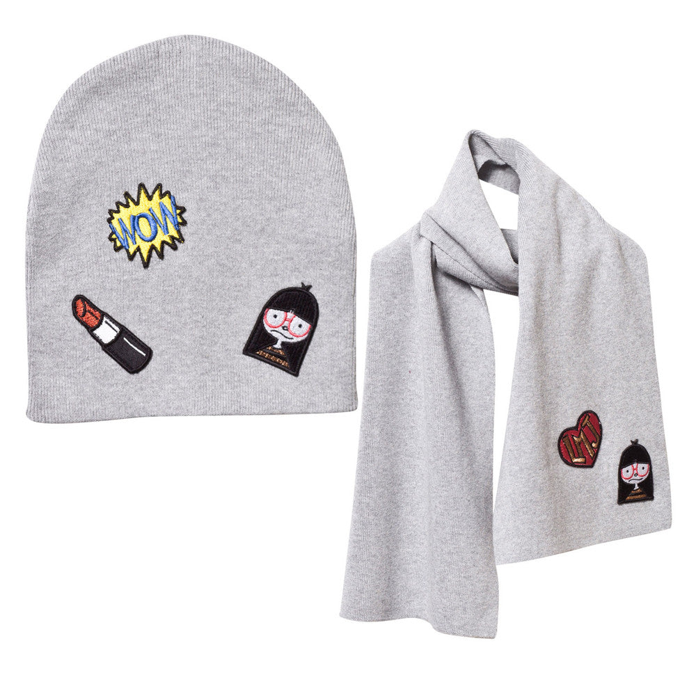 Little Marc Jacobs Girls Knitted Hat & Scarf Set With Patches Girls Hats, Scarves & Gloves Little Marc Jacobs [Petit_New_York]